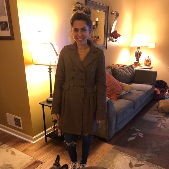 Coat - Picture 7 of 9